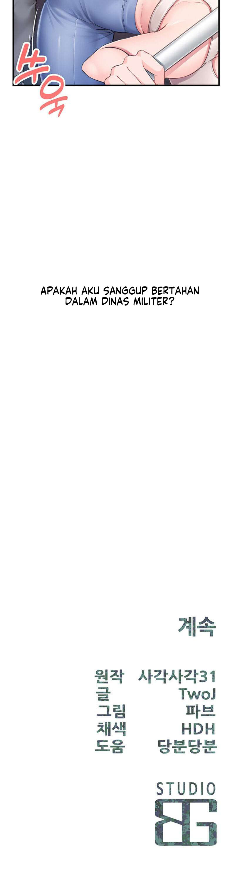 image-komik-im-the-only-man-on-the-military-base-chapter-1-30/32