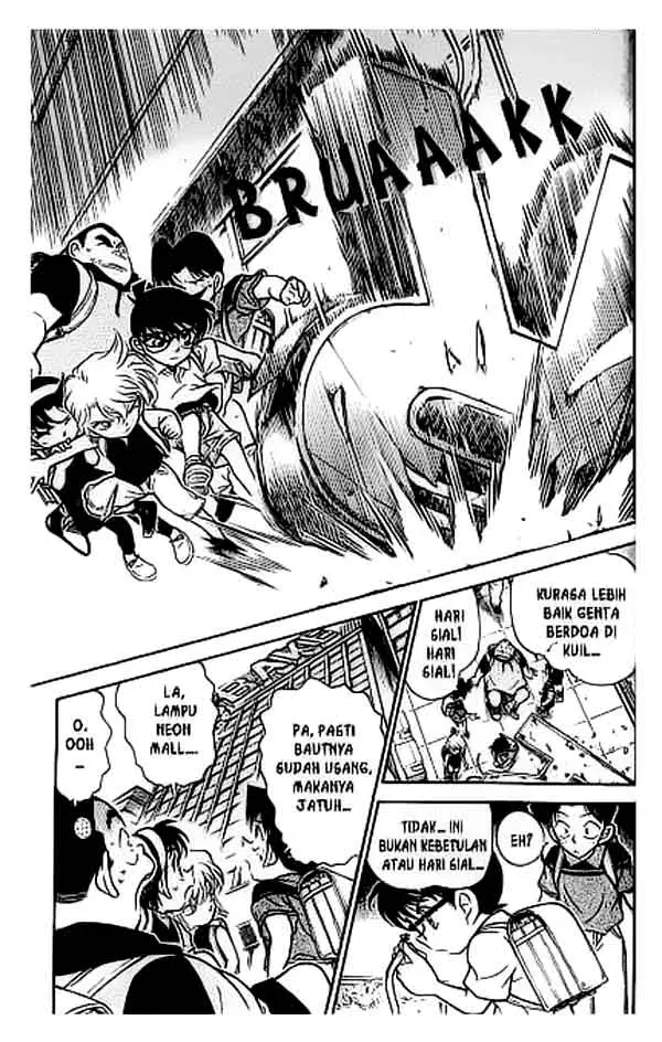 image-komik-detective-conan-chapter-303-9/18