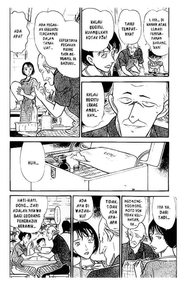 image-komik-detective-conan-chapter-305-14/18