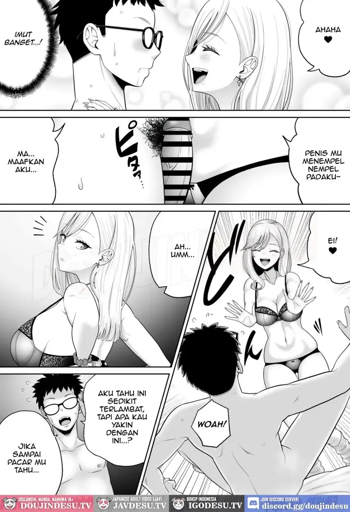 image-komik-hajimete-no-fuuzoku-ni-iku-tochuu-de-kurasu-no-gyaru-ni-tsukamatte-saifu-mo-kin-rei-chapter-01-32/55