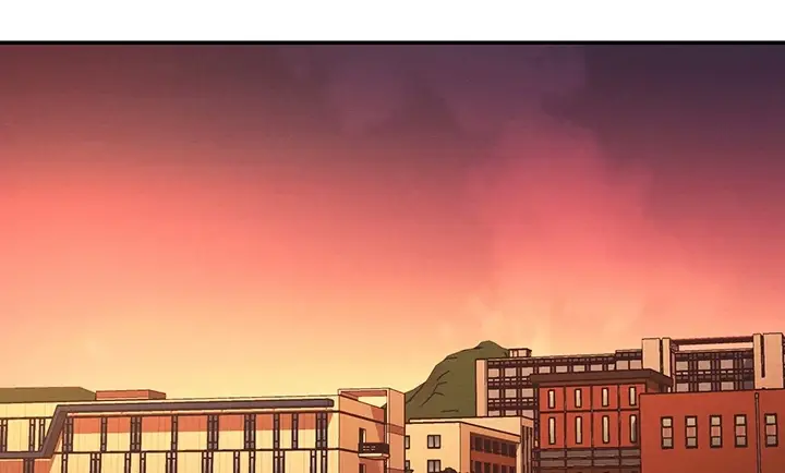 image-komik-is-there-no-goddess-in-my-college-chapter-92-128/208