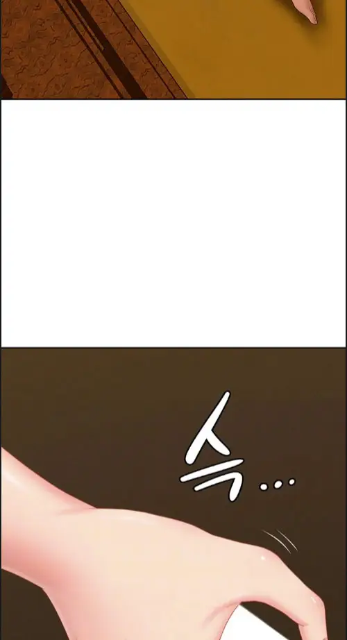 image-komik-shes-a-married-woman-manhwa-chapter-04-6/90