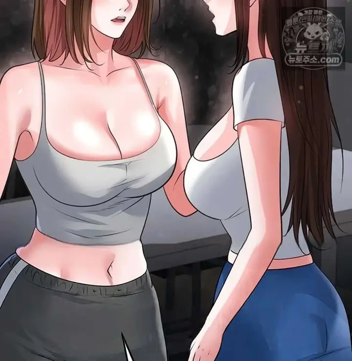 image-komik-the-hottie-good-at-football-chapter-74-25/50
